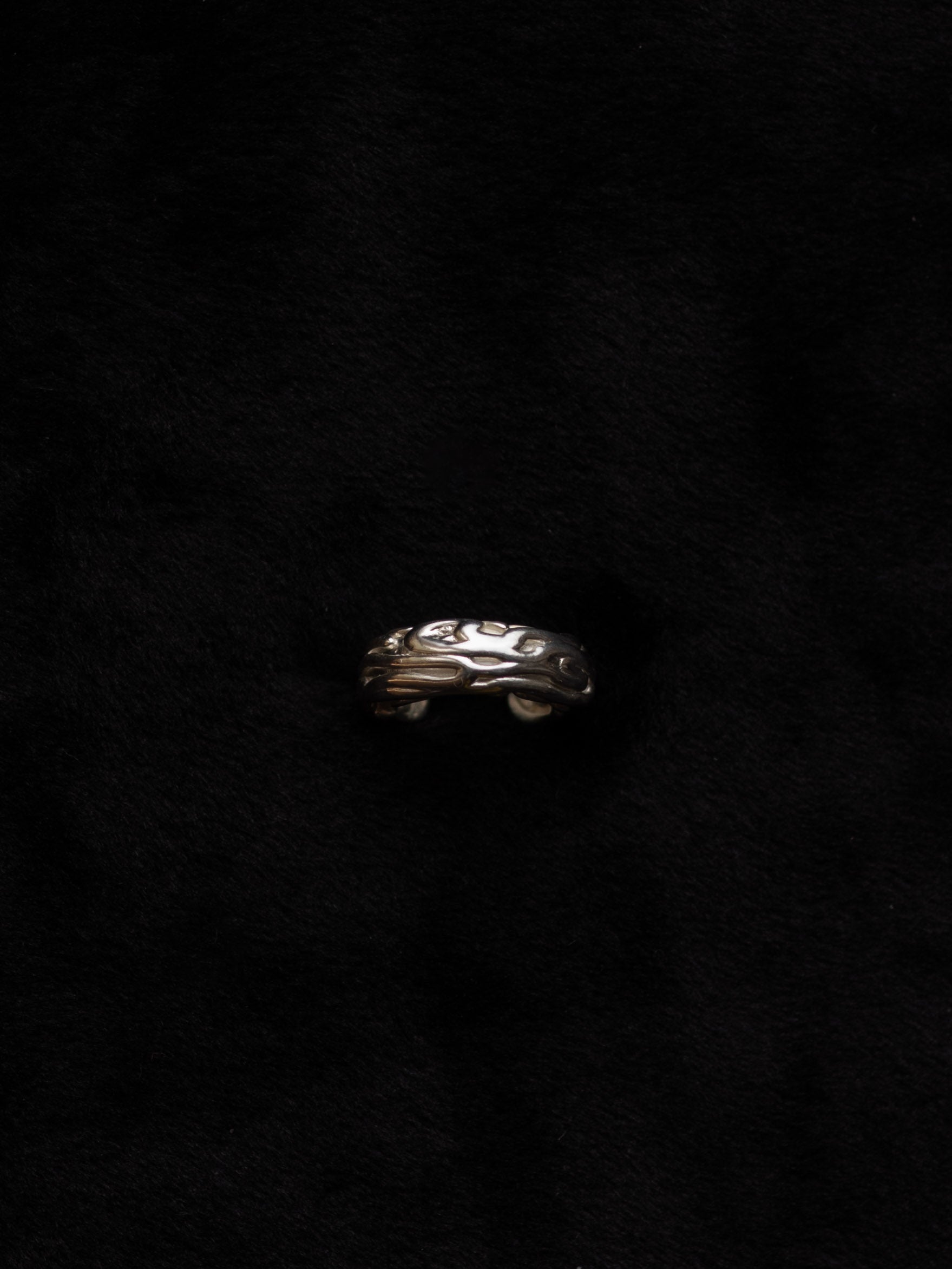 Nacre Ear cuff