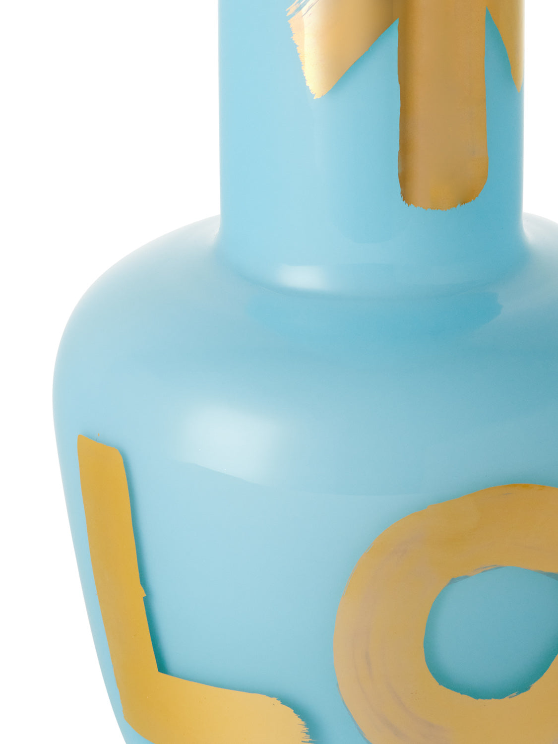 Mini tyrkysová váza Unnamed s nápisem LOVE v pravém zlatě, exkluzivní kolekce Artisème x QUBUS.