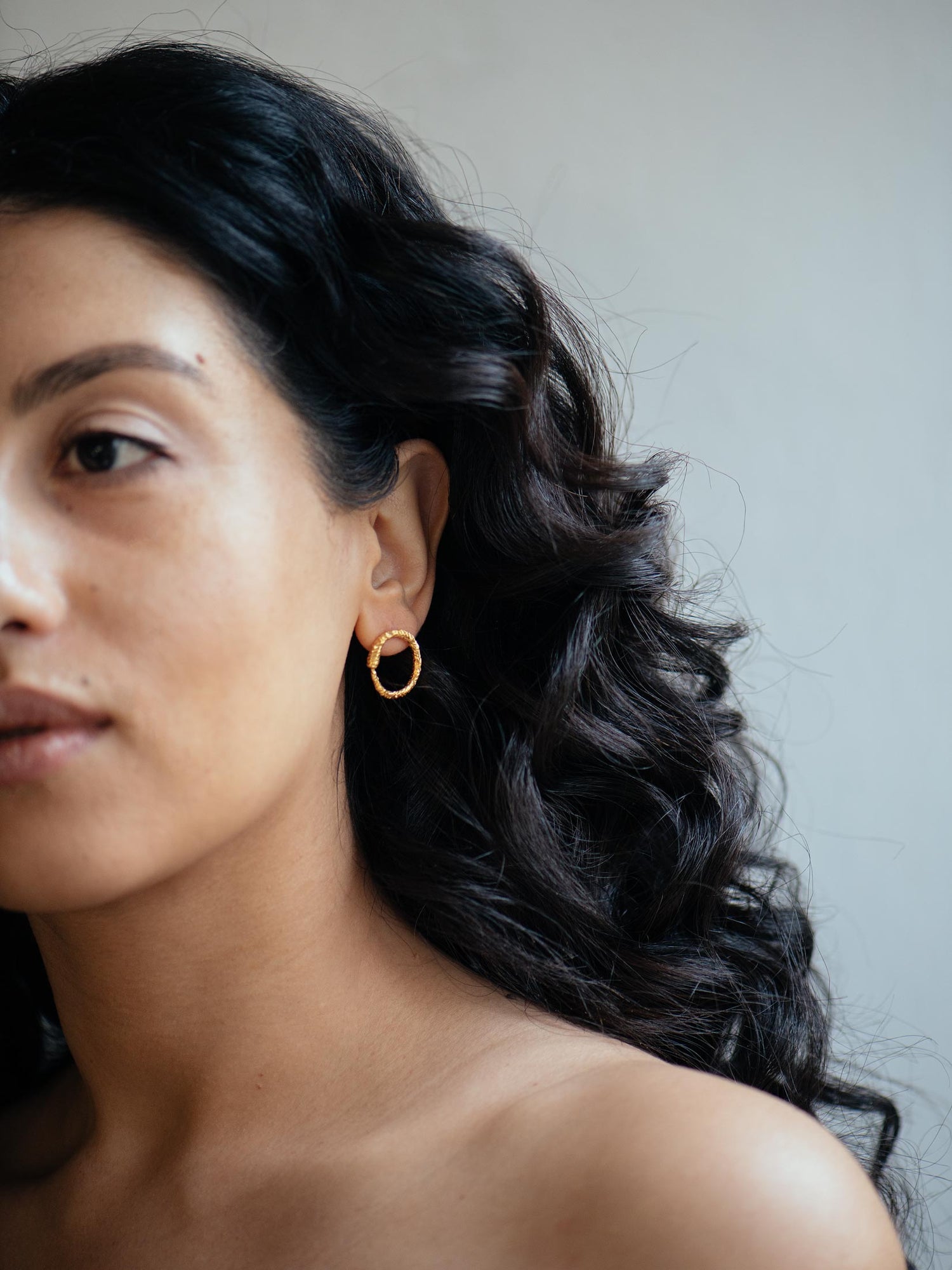 Comets oval earrings