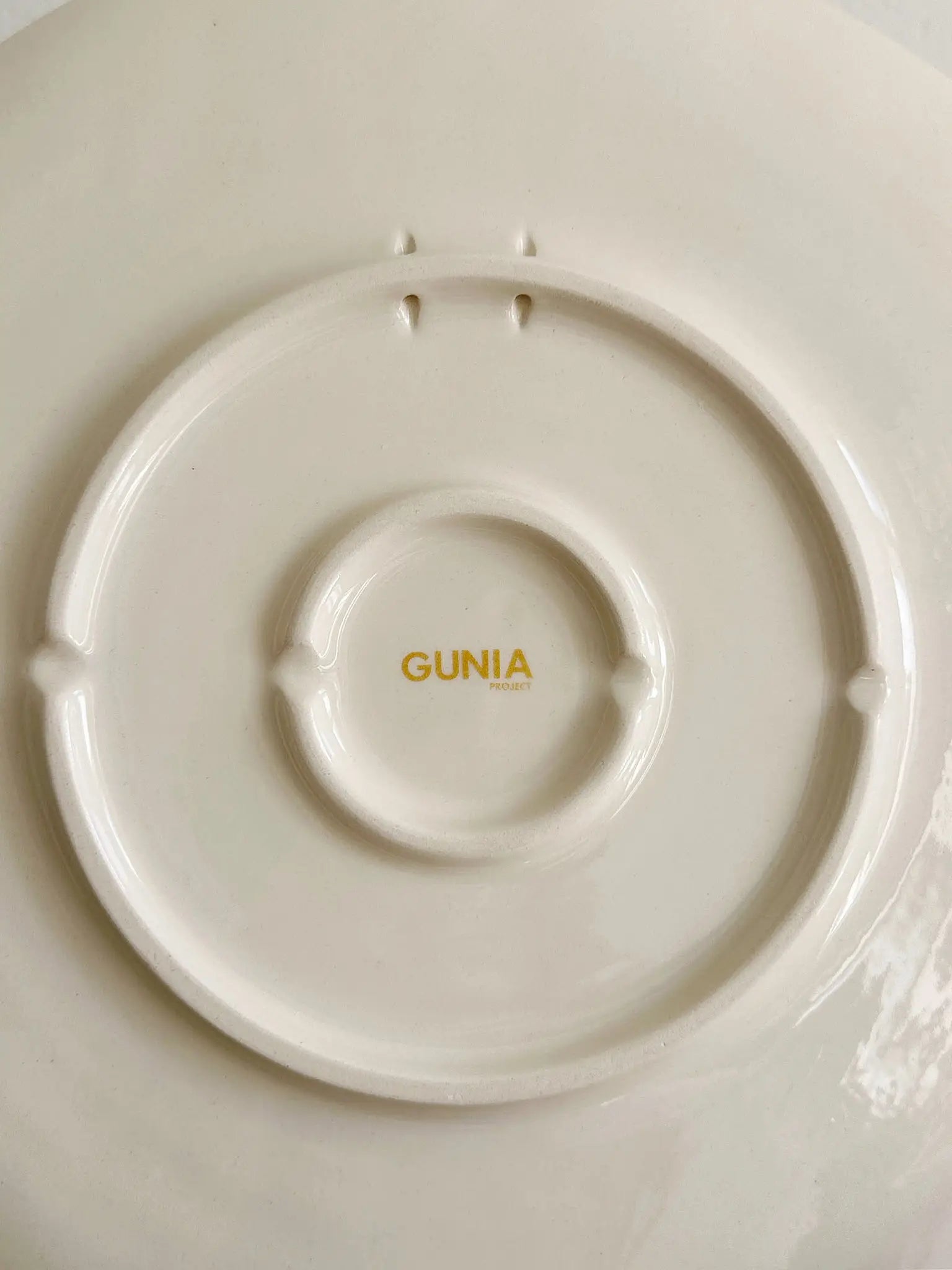 Aubergine plate