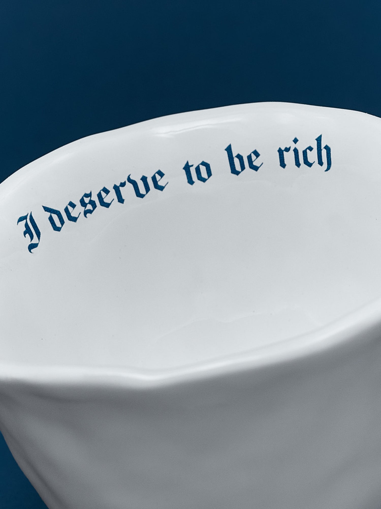 The Issues hrnek na cappuccino