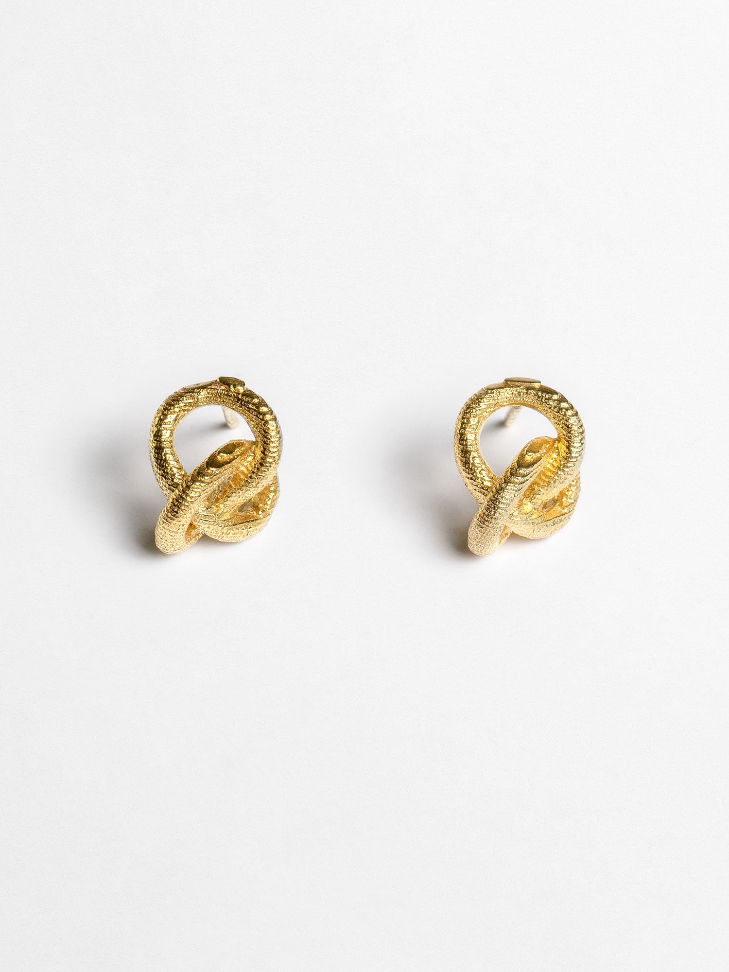 Knot earrings