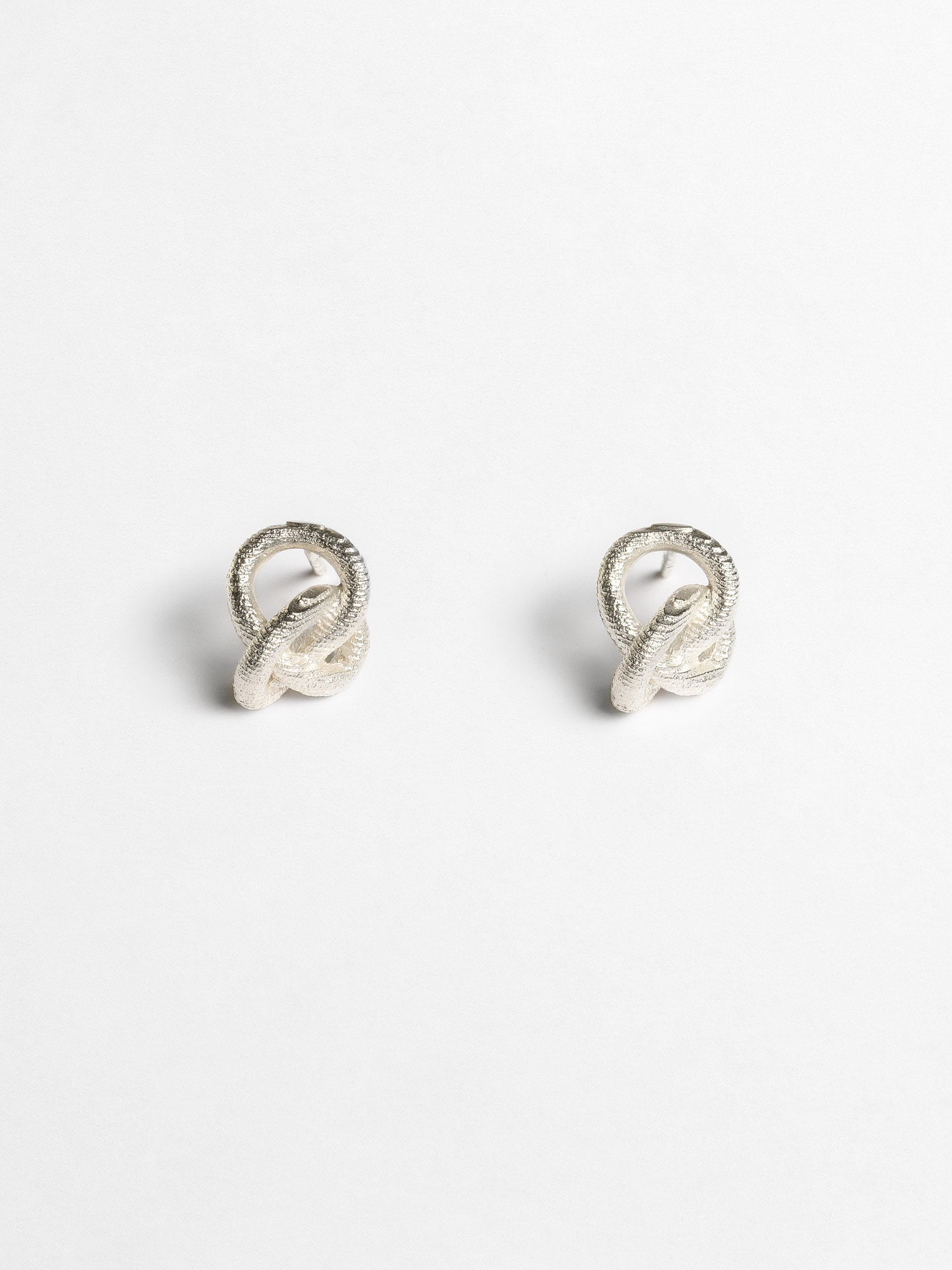 Knot earrings