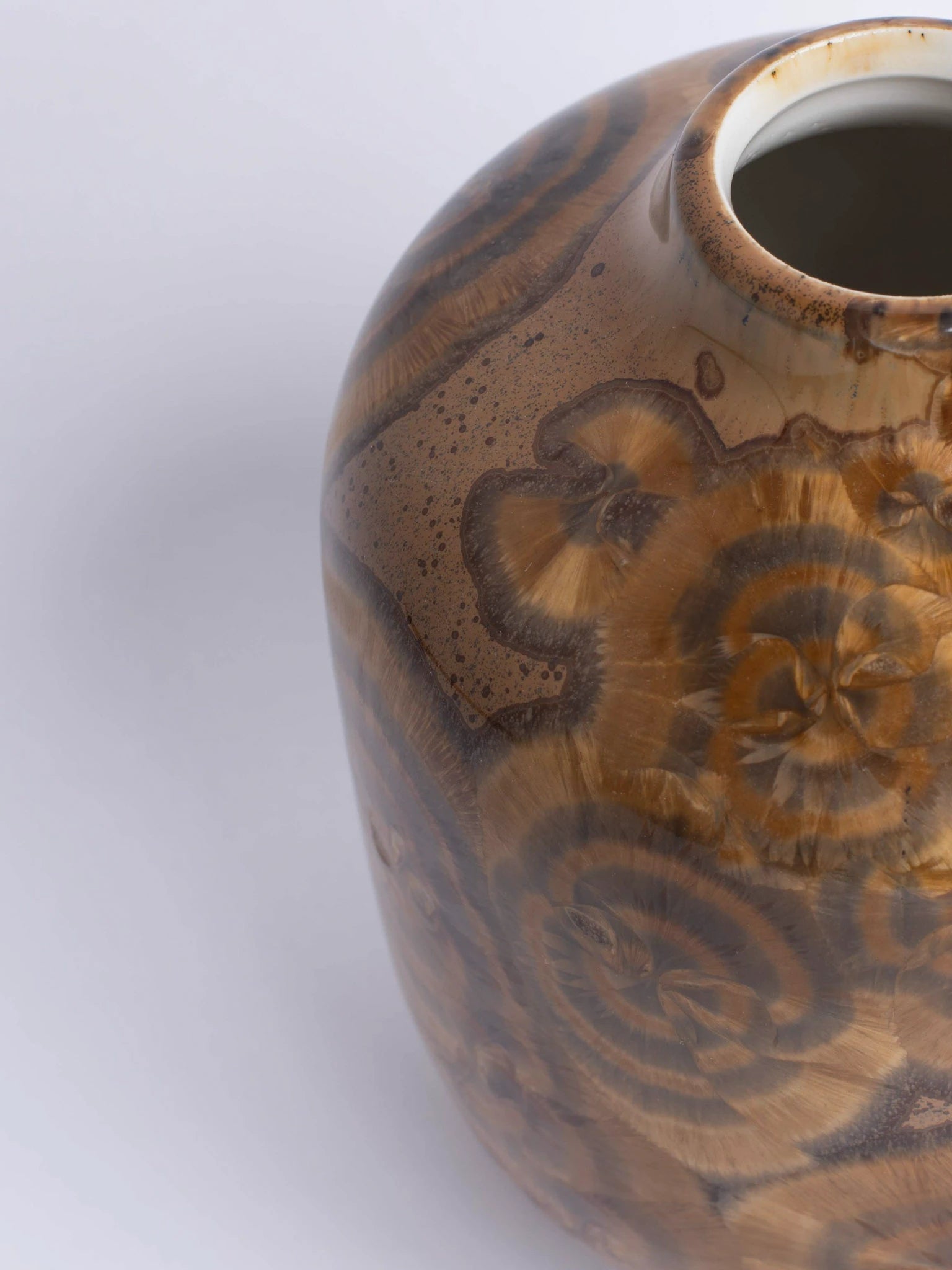 Crystalline I vase - burnt caramel