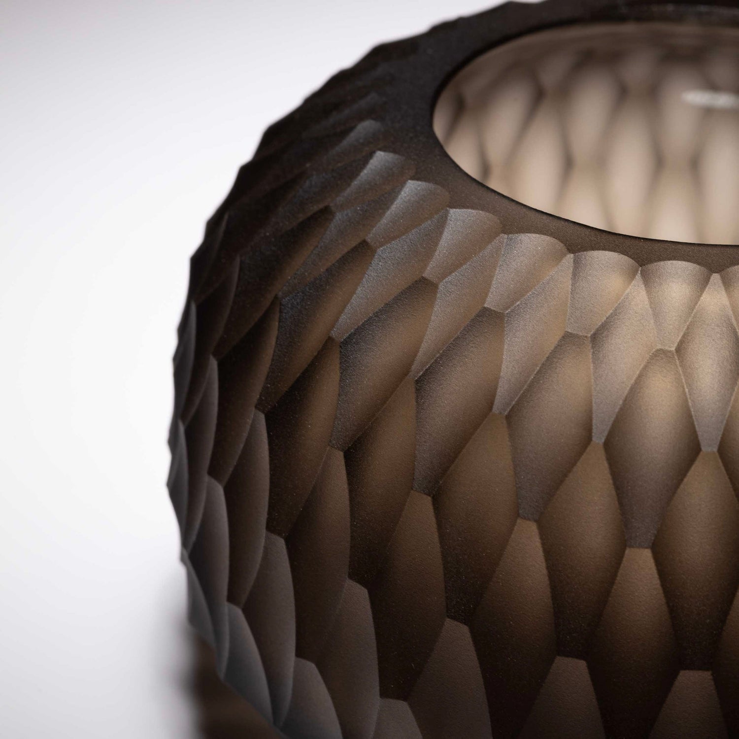 Metamorphosis candleholder - smoke