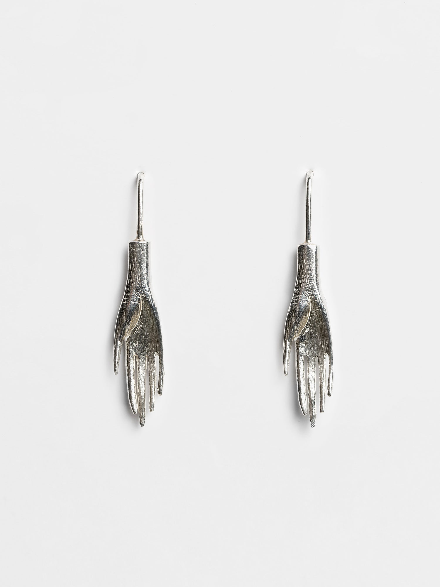 Hands earrings