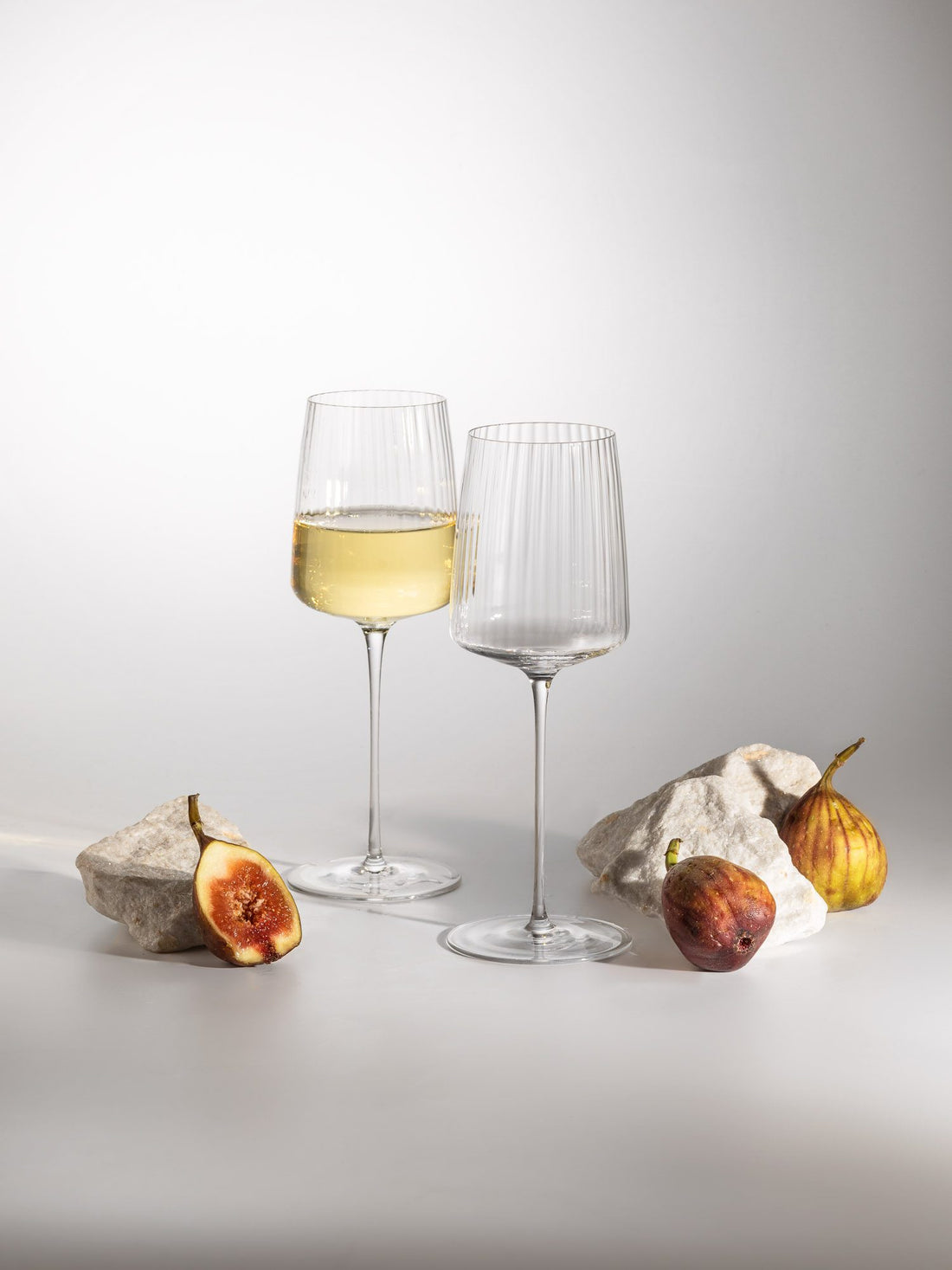 Dolce Vita white wine glasses